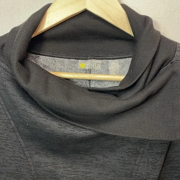 Zella Black Cross-over Collar Oversized Athletic Jacket M. #0023 - Picture 5 of 16